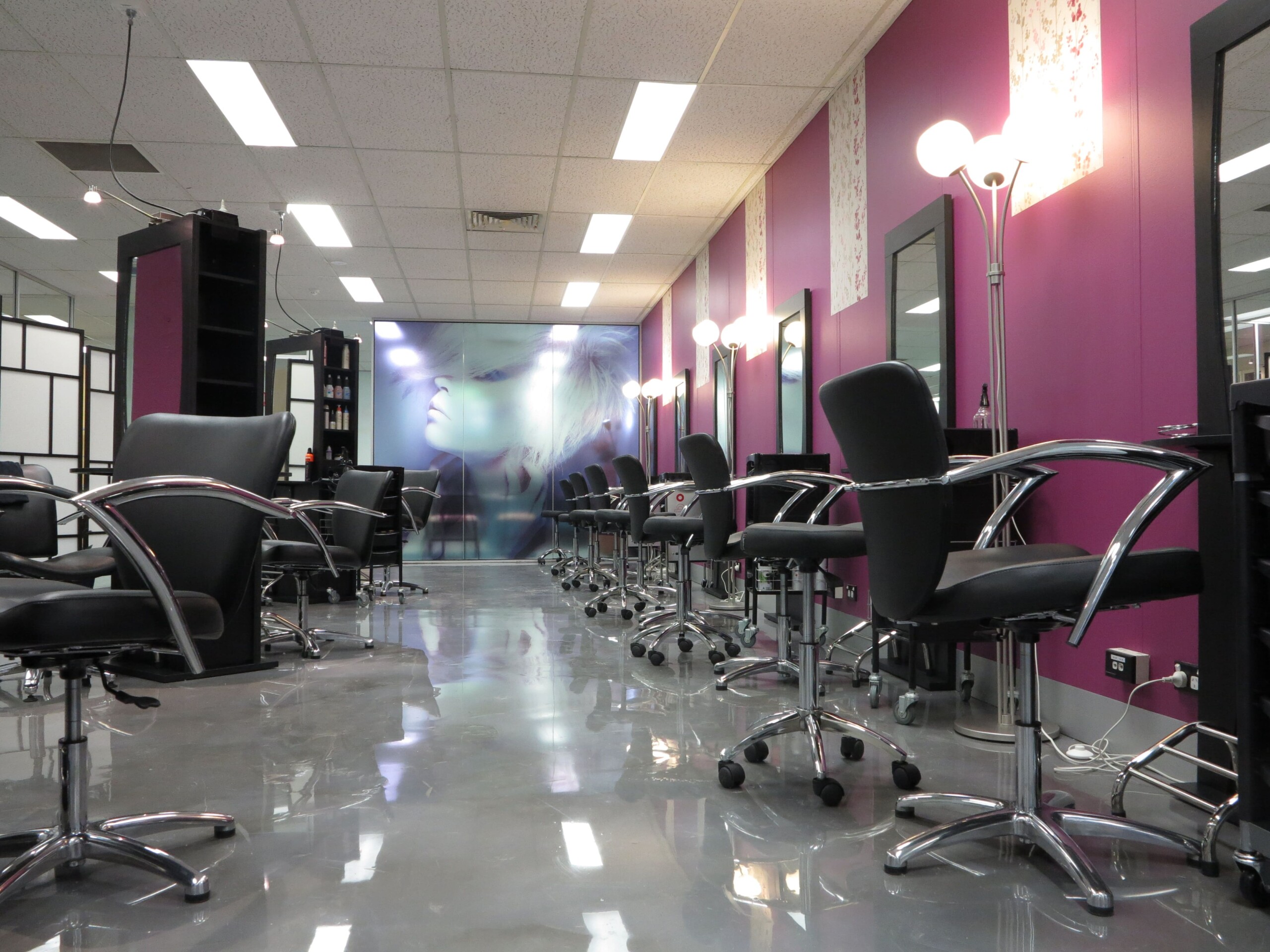 Commercial-Urban-Murano-Veruka-Hair-Salon